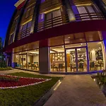 Business Hotel