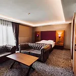 Hotel Business