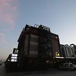 Hotel Business 3*