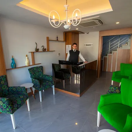 Business Hotel 3*